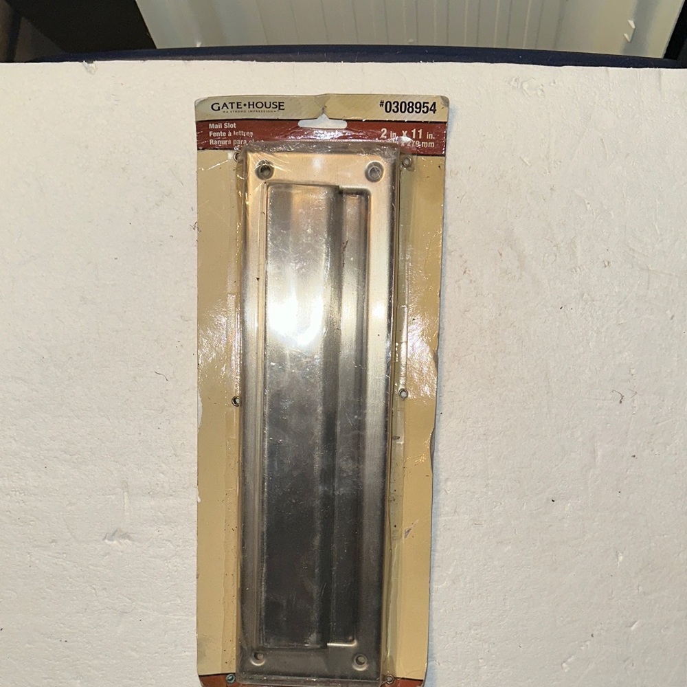 Gate House 2” x 11” Mail Slot (0308954)